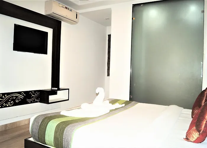 Deluxe King Room